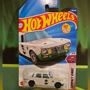HotWheel Alfa Romeo Giulia Collector Car.